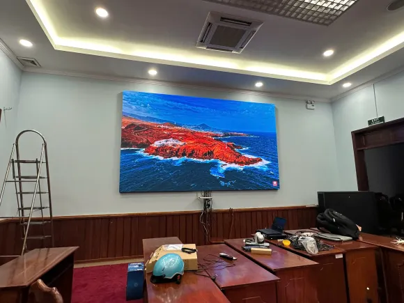 LED TUẤN ANH